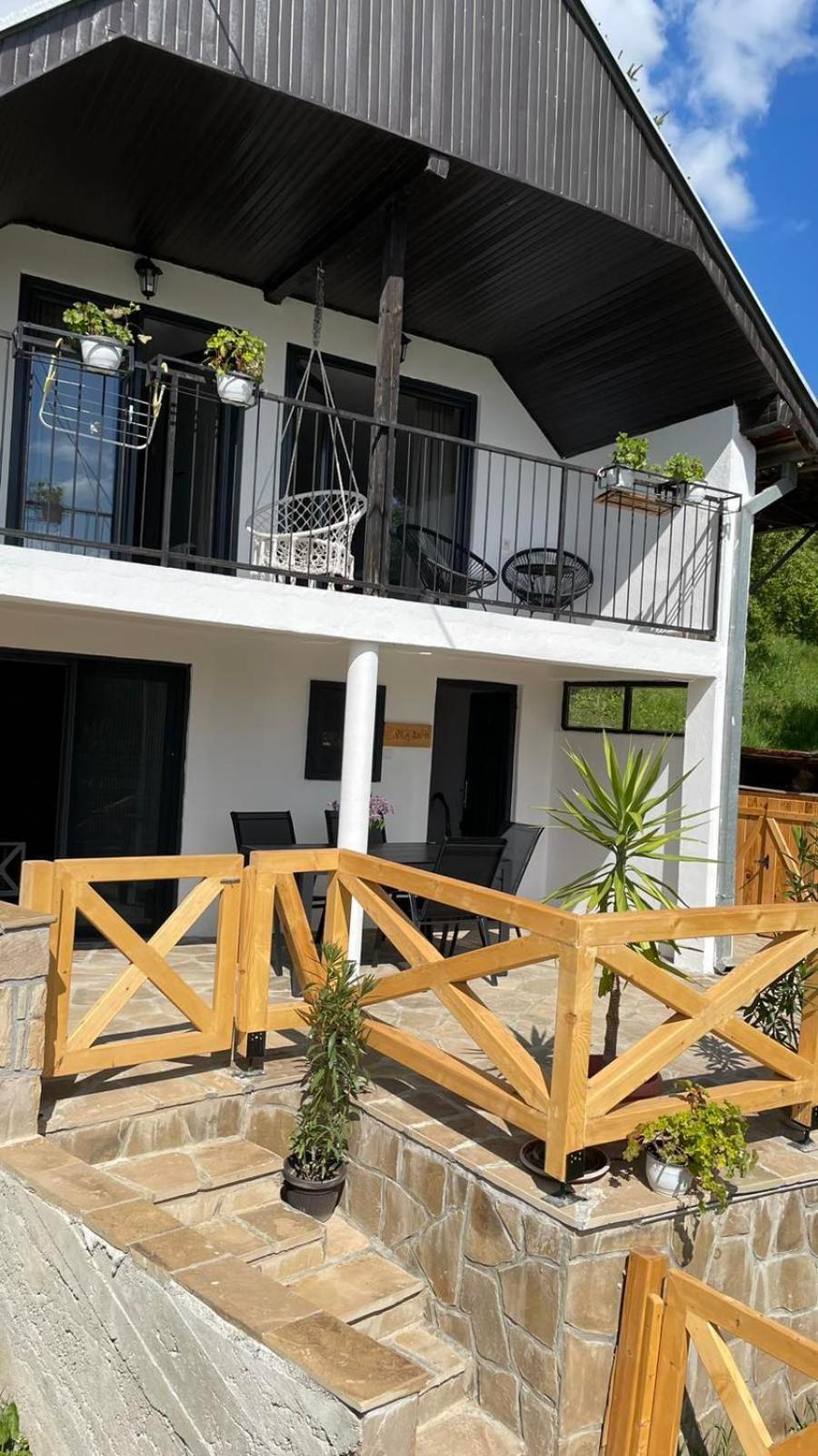 Vila Zapis - Zavojsko Jezero Pirot Bagian luar foto